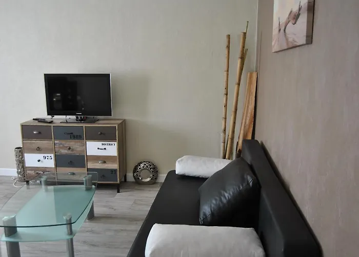 Aux Portes Des Cevennes Apartment
